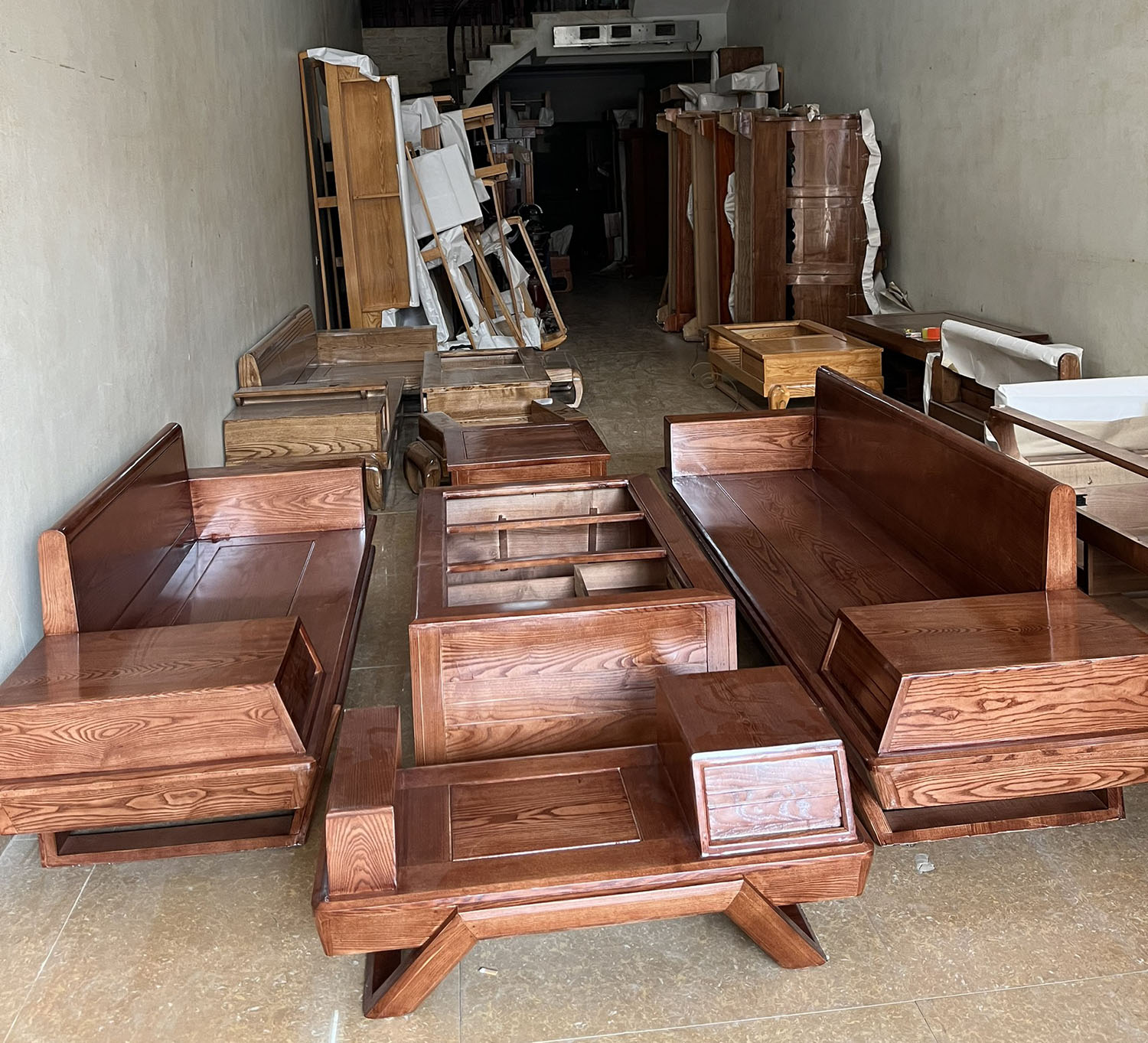 Bộ bàn ghế gỗ chân thuyền