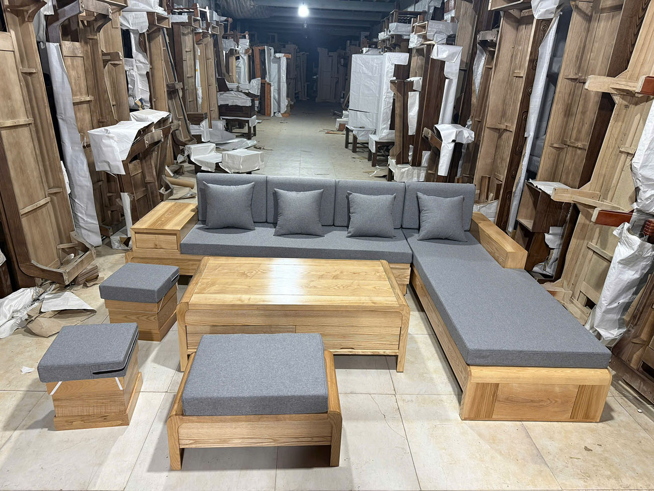 Sofa Gỗ Sồi Nga Chân Cuốn Chữ L